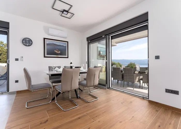 Villa Rosemary -Semi-Detached Villa With A Pool And A Panoramic View, Close To A Sandy Beach - By Traveler Tourist Agency Krk