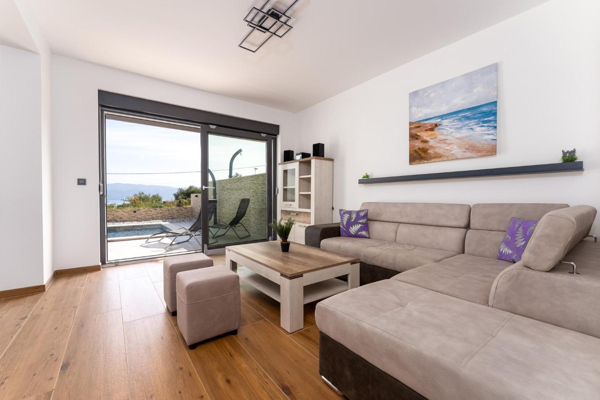 Rosemary -semi-detached With A Pool And A Panoramic View, Close To A Sandy - By Traveler Tourist Agency Krk